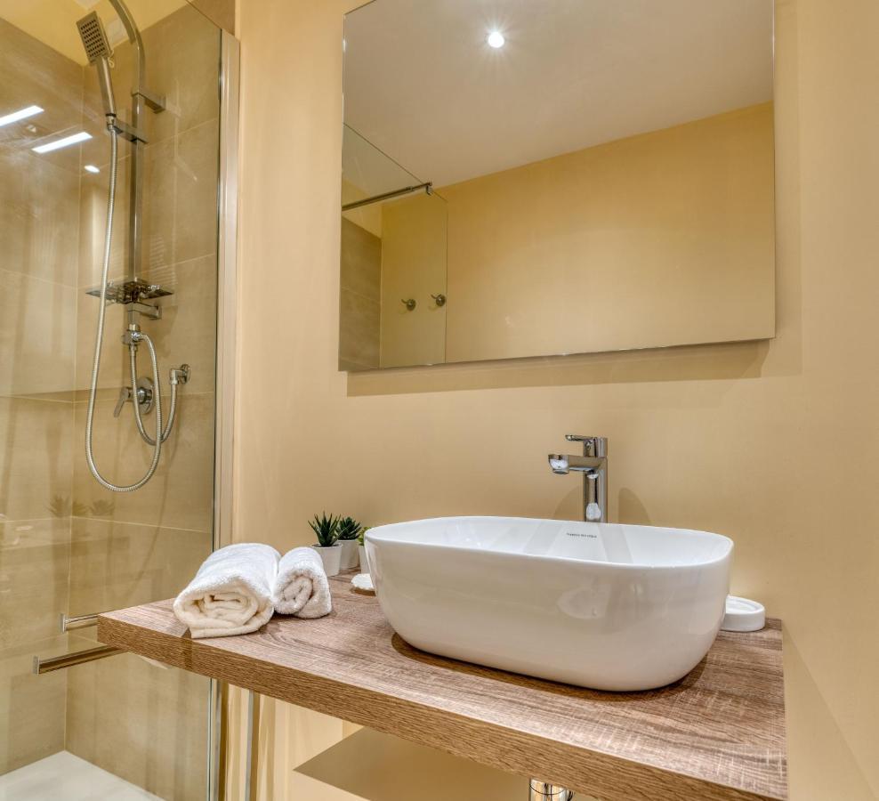 Izzhome Corso76 Cagliari Ngoại thất bức ảnh