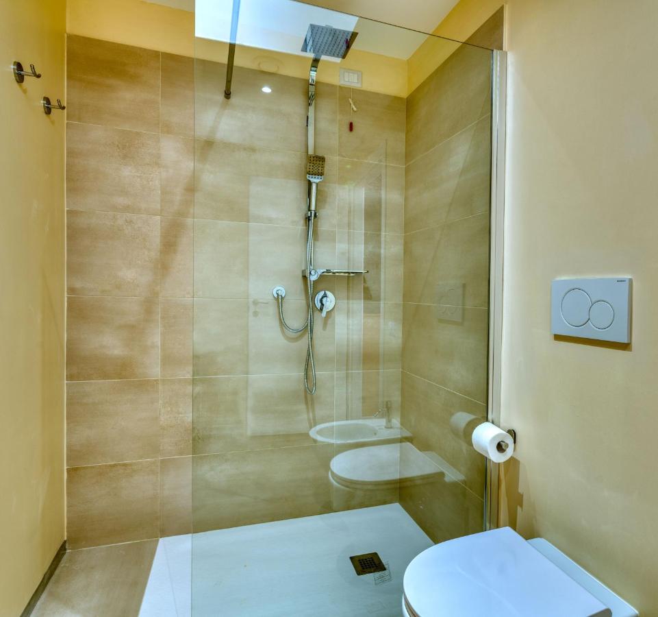 Izzhome Corso76 Cagliari Ngoại thất bức ảnh